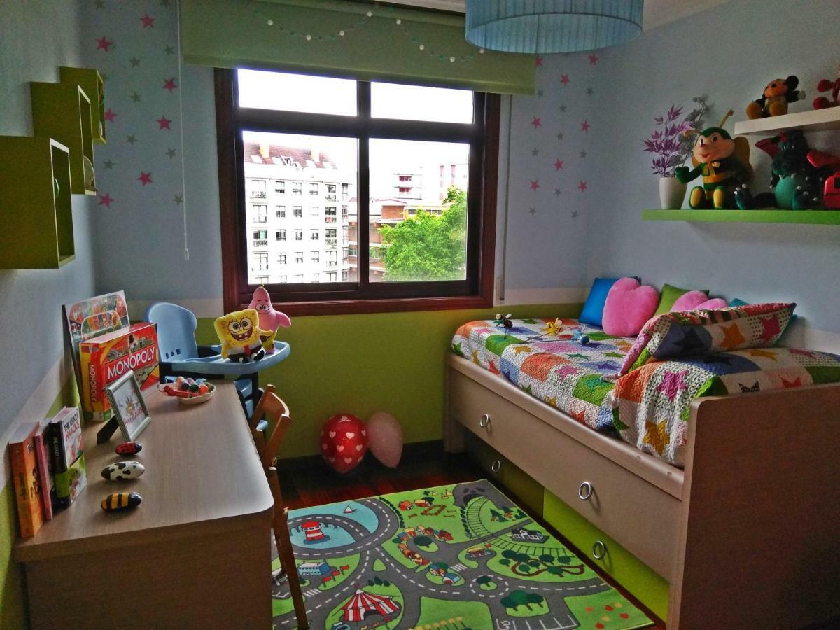 Apartamento Plaza Perillana Ponteareas Esterno foto